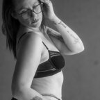 Lola XO avatar