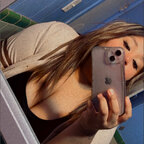 Nina avatar