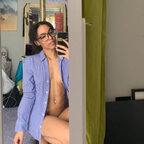 Cleo 👑 avatar