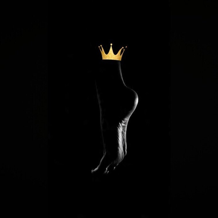 Goddess Soles Py 👑👣💦 cover image