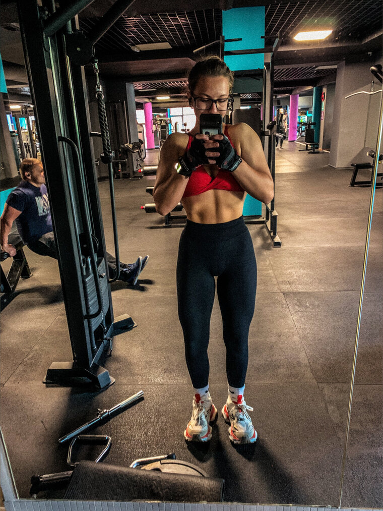 Nika GoldFit cover image