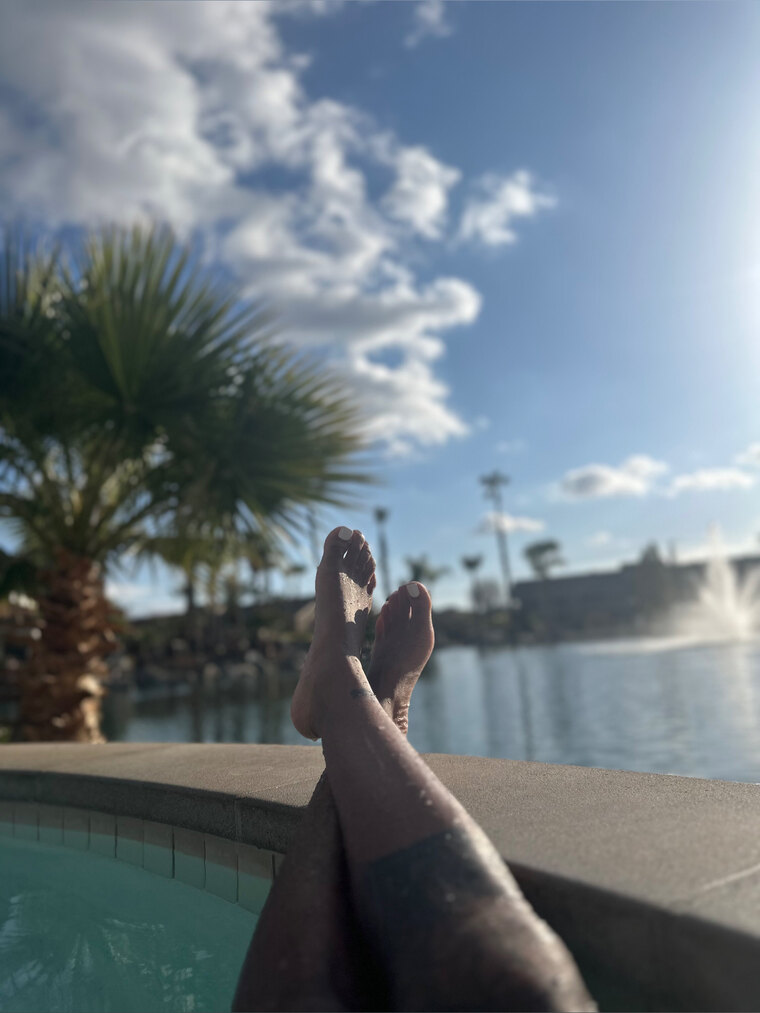 Gorgeous Feet 23 banner image