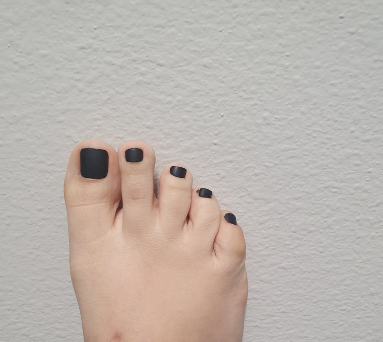 Goth Toes banner image