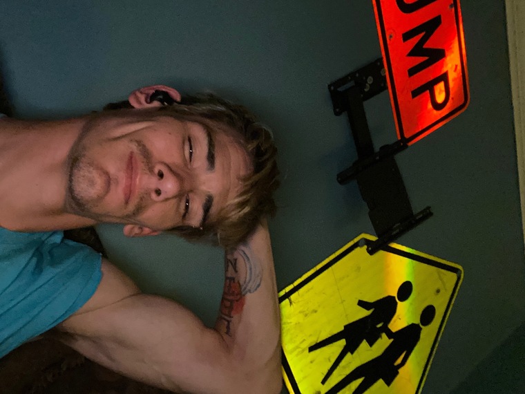 Greengrinch420 cover image