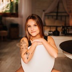 Júlia avatar