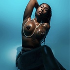 Holistic Vixen avatar