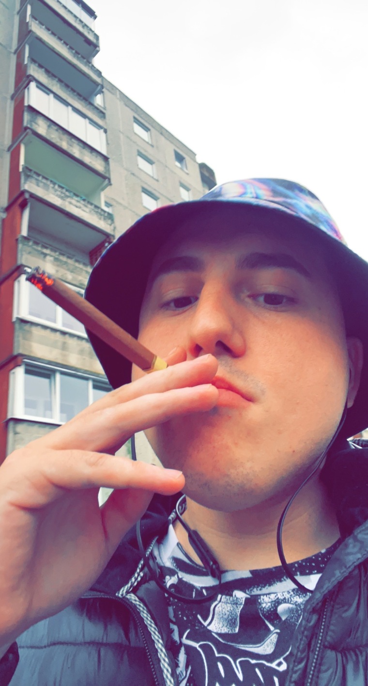 Gruzinas420 cover image