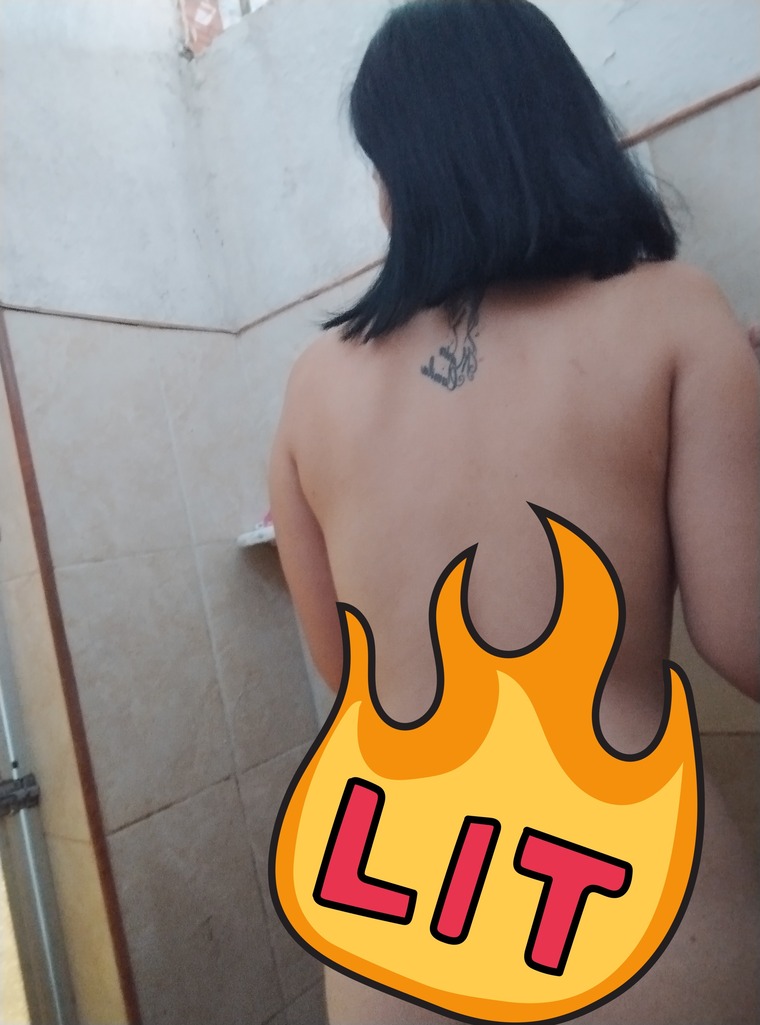 Angela Guzmán banner image