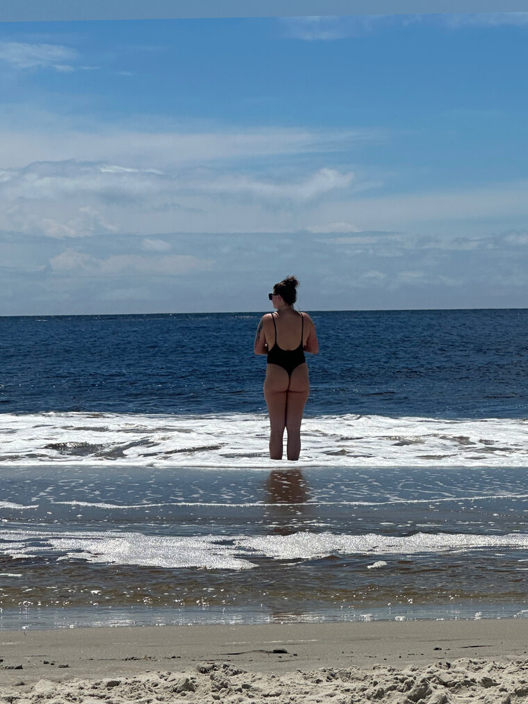 G String Wife cover image
