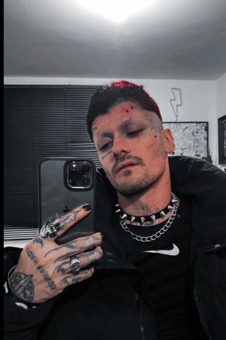 Gus banner image
