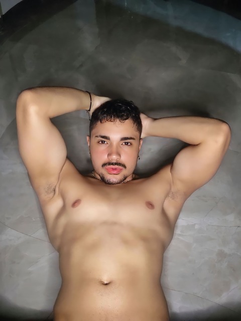 Gustavo 🔥 cover image