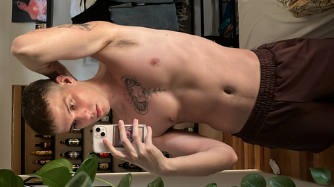 Gustavo cover image