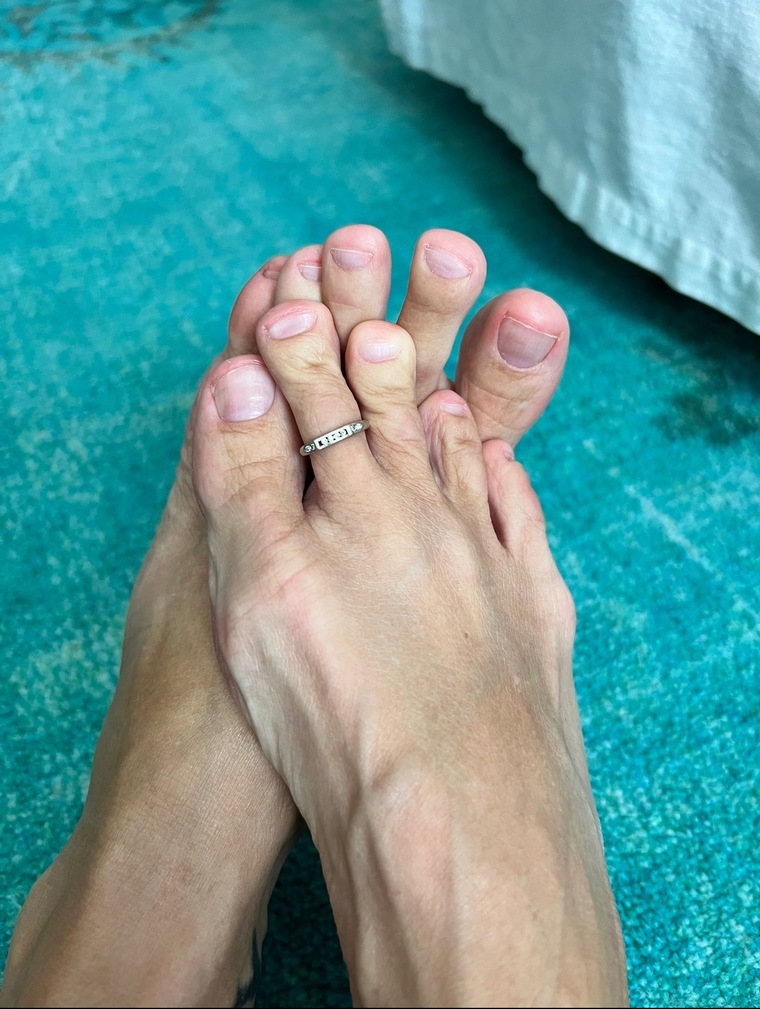 GypsetToes cover image