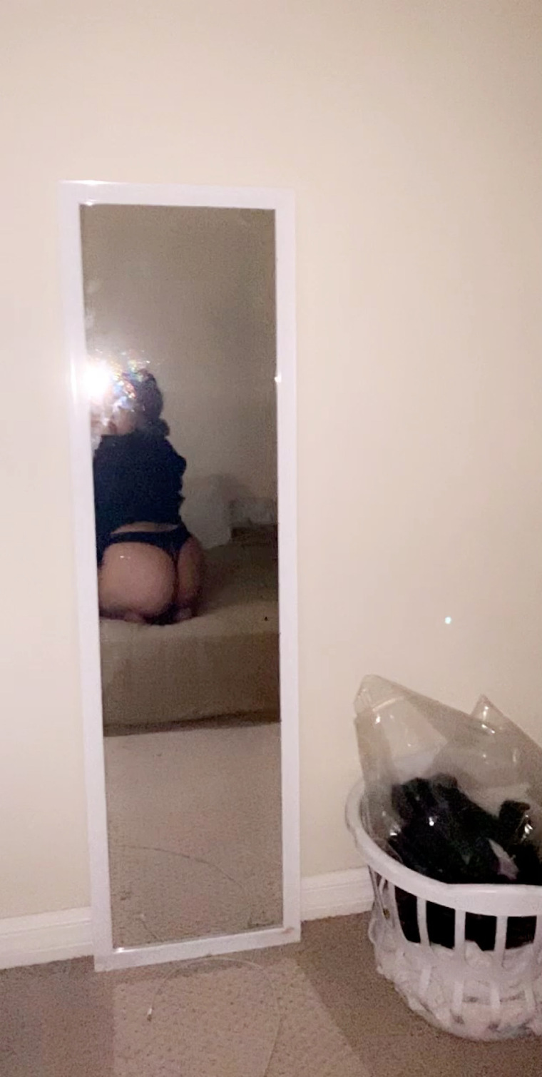haileyyy banner image