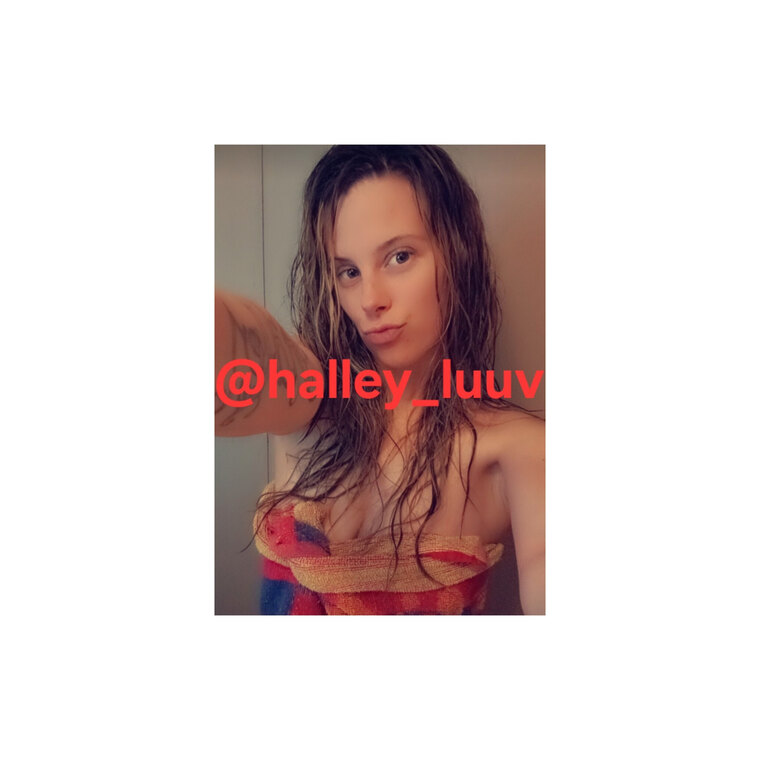 Halley_luuv banner image