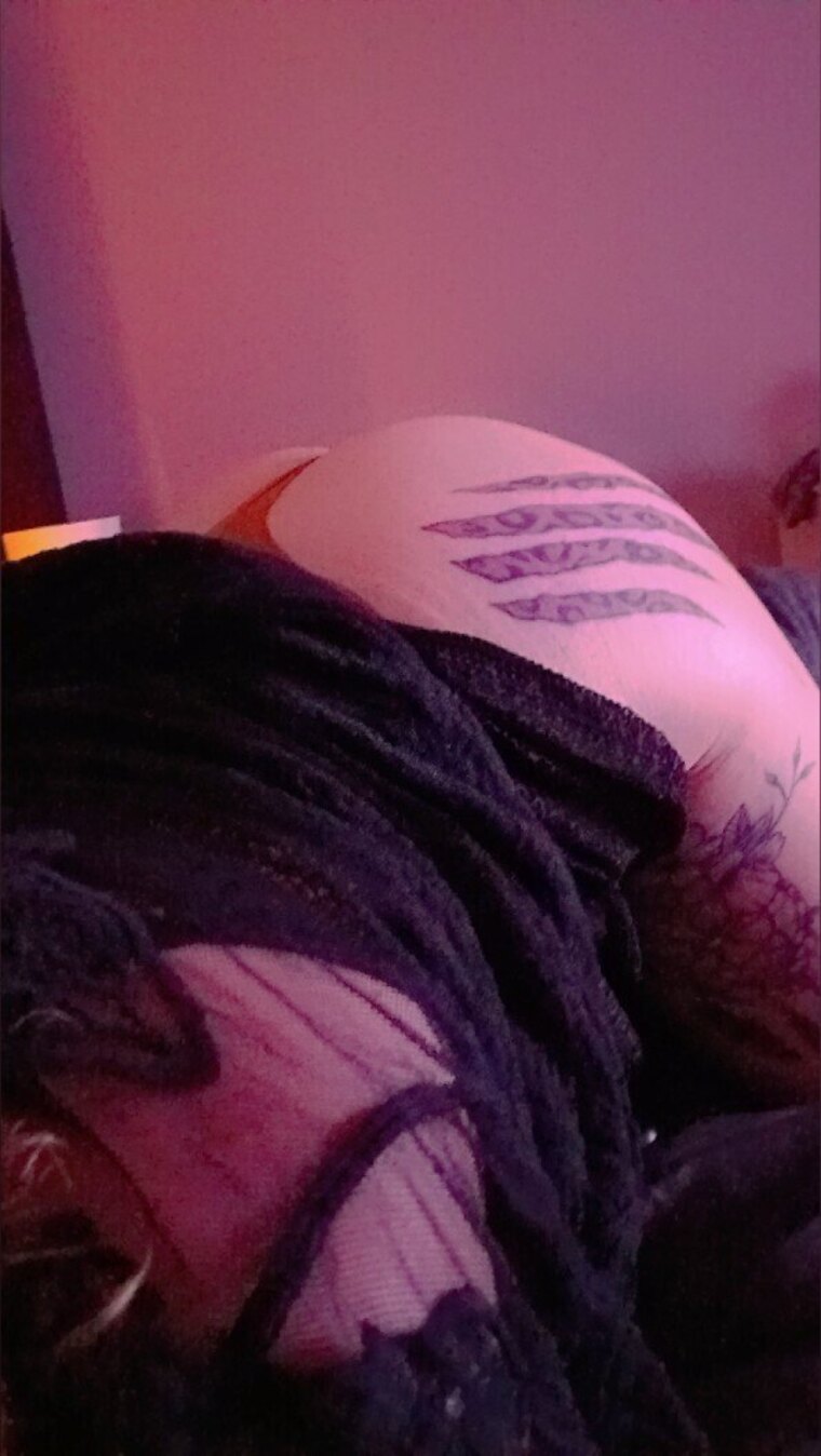 Naughty milf❤️ banner image