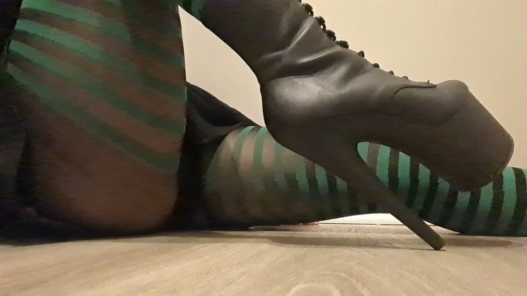 HeelsASMR cover image