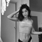 Hellen Rosa avatar