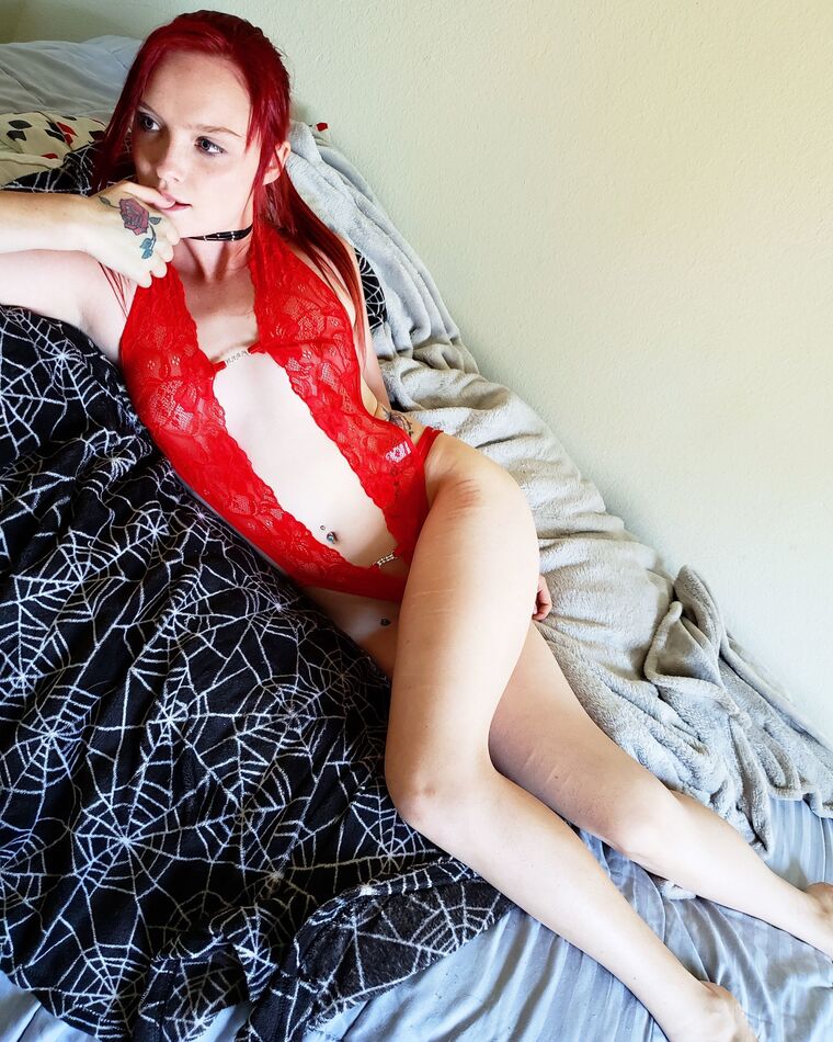 HellRazorBabe banner image
