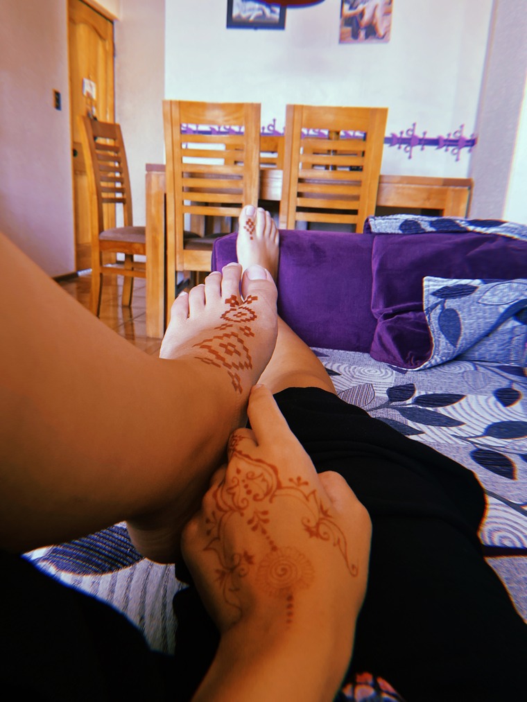 Inked feet ❦ cover image