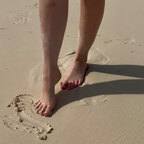 Her Feet, Your Treat avatar