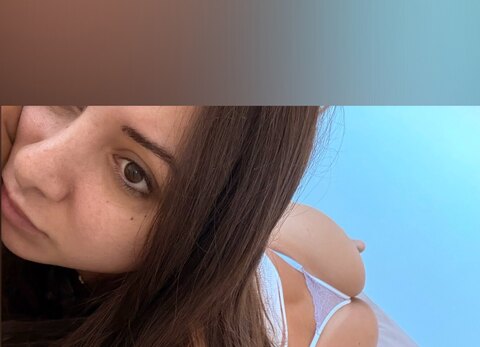 Mariel 💫💦 cover image