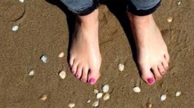 Latinhotfoot banner image