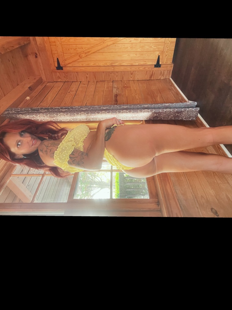 That lil’ Hippie Chix cover image