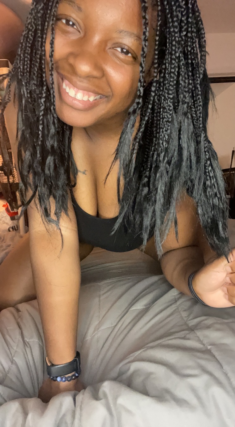 Ella Syn’s Free Page cover image