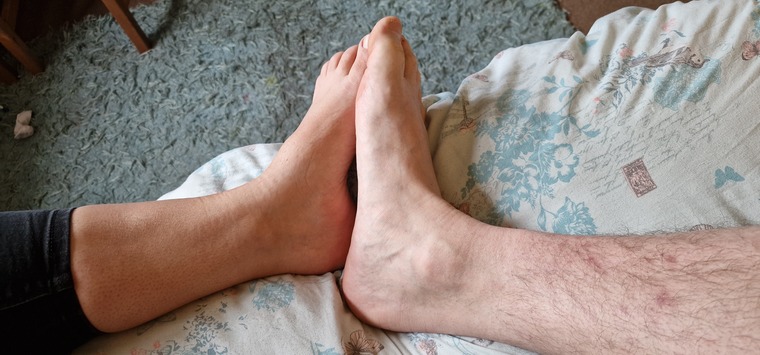 His n Hers Feet banner image