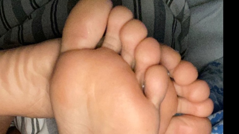 Tinyfeet22 cover image