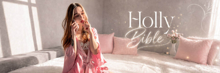 Holly_Bible🎀 cover image