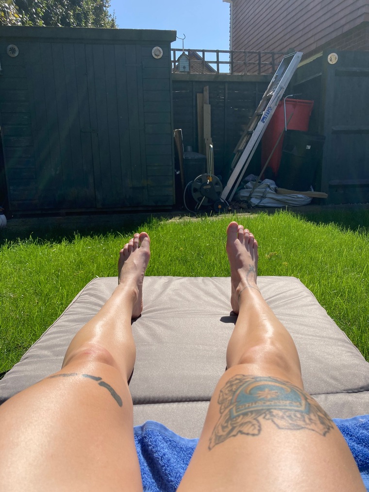 Petite Sexy Feet ๐ฆถ ๐ banner image