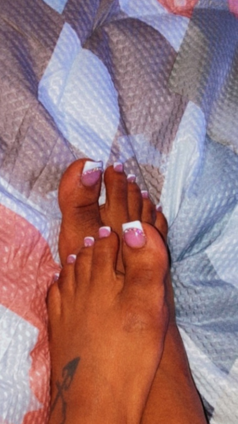 Hannah Monet banner image