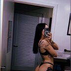holly 🌹 avatar