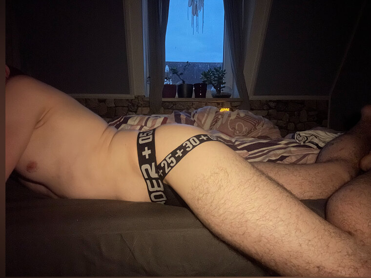 Gay-P0rnFluencer cover image