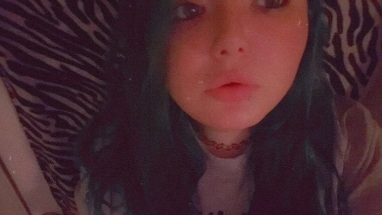 🍯 𝓱𝓸𝓷𝓮𝔂𝓫𝓾𝓷𝓮𝓮𝓻𝓲𝓮 🌸 cover image