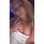 Honeygurllliee avatar