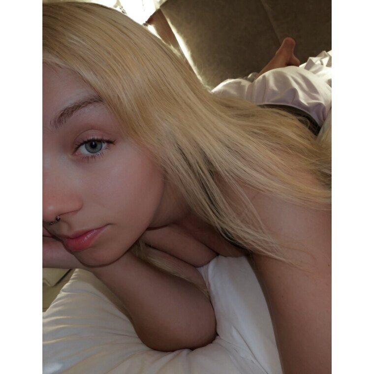 Honeygurllliee cover image