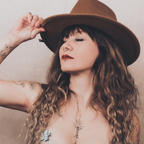 Louisa avatar