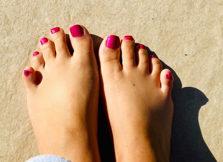HoneyToes (Free) cover image