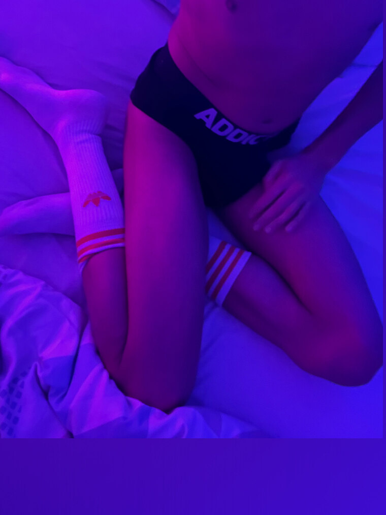 Maxime-skinny-twink banner image