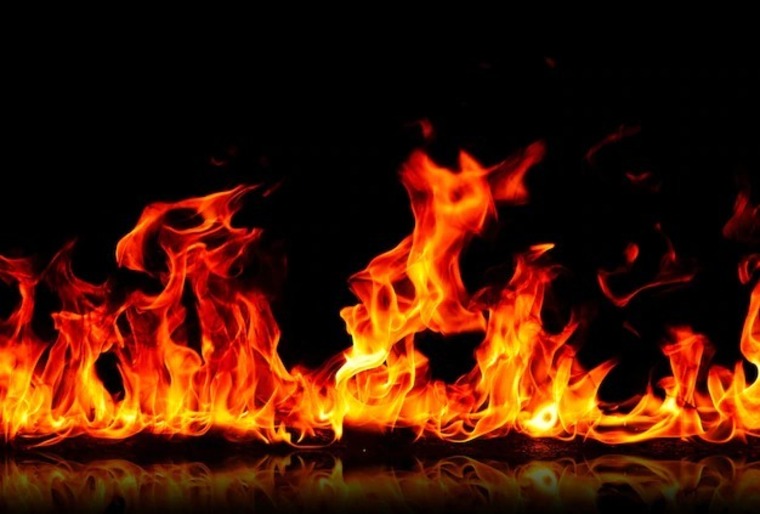 hot couple banner image