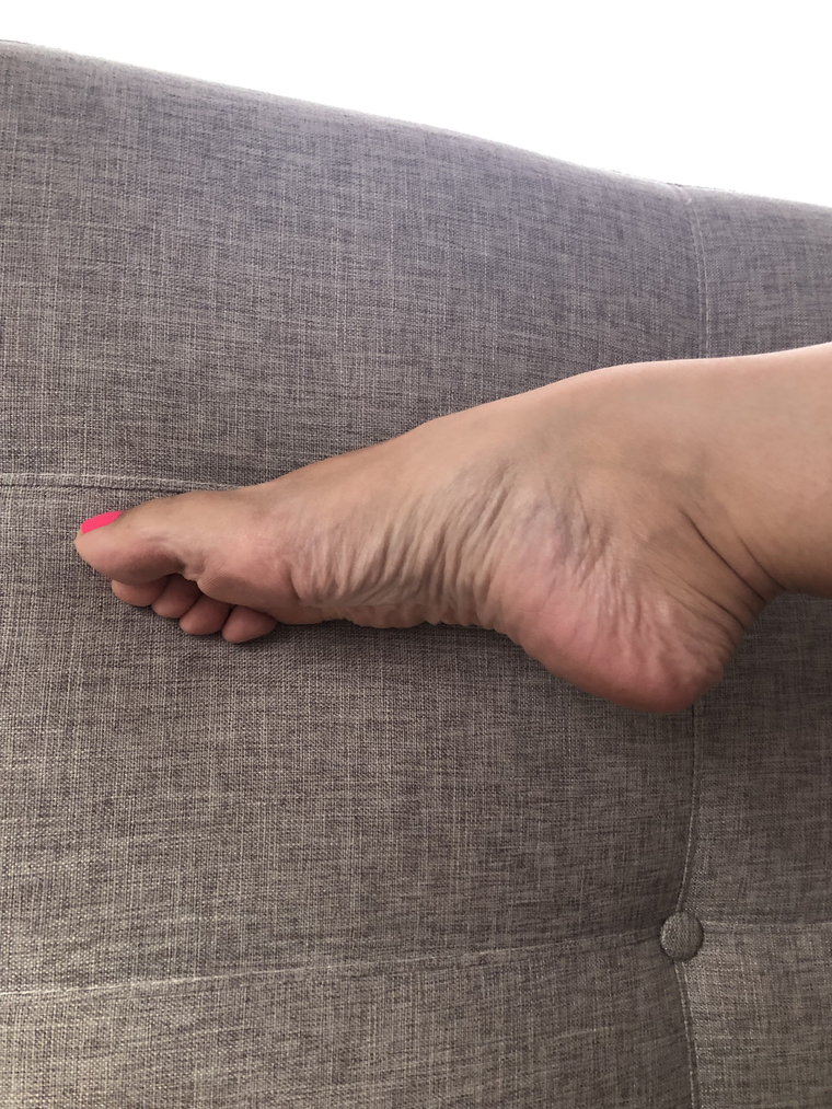HotPinkyToes cover image