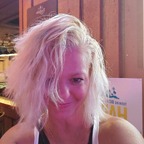 hotcamowife avatar