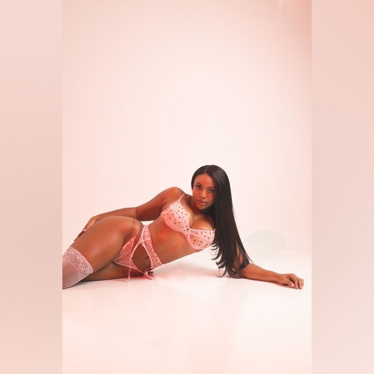 Morena💋 cover image