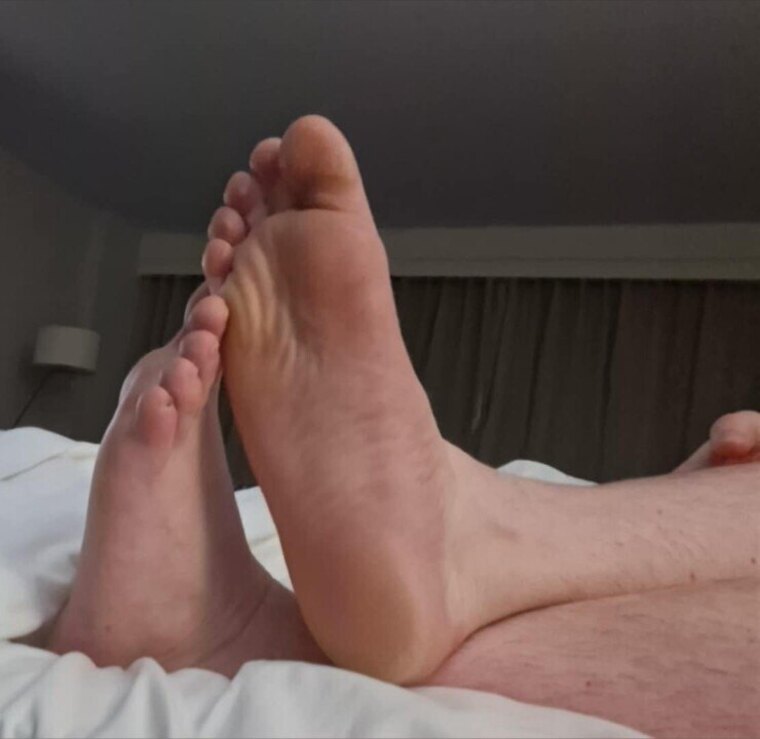 Feet41 cover image