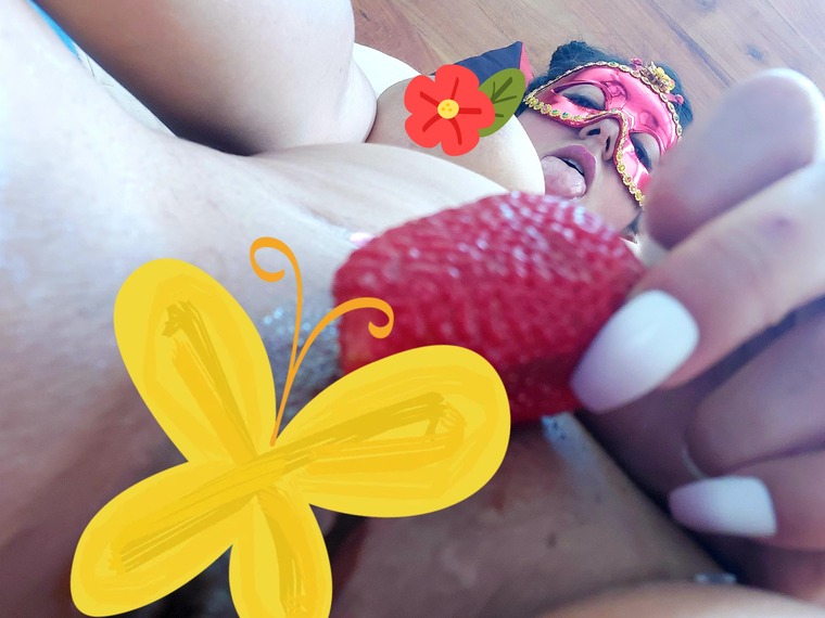 HOTGIRL543 cover image