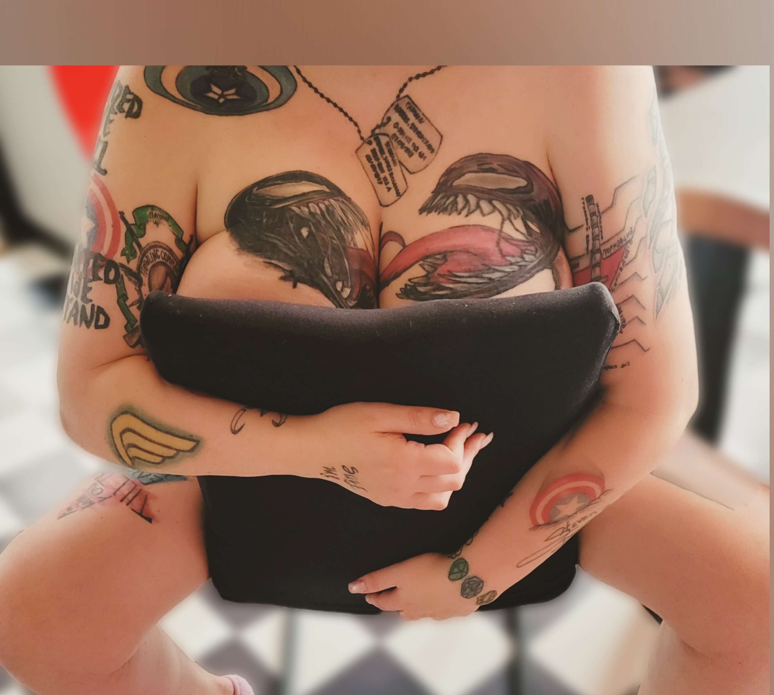 Hotlips37 banner image