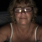 Hot weed mom avatar